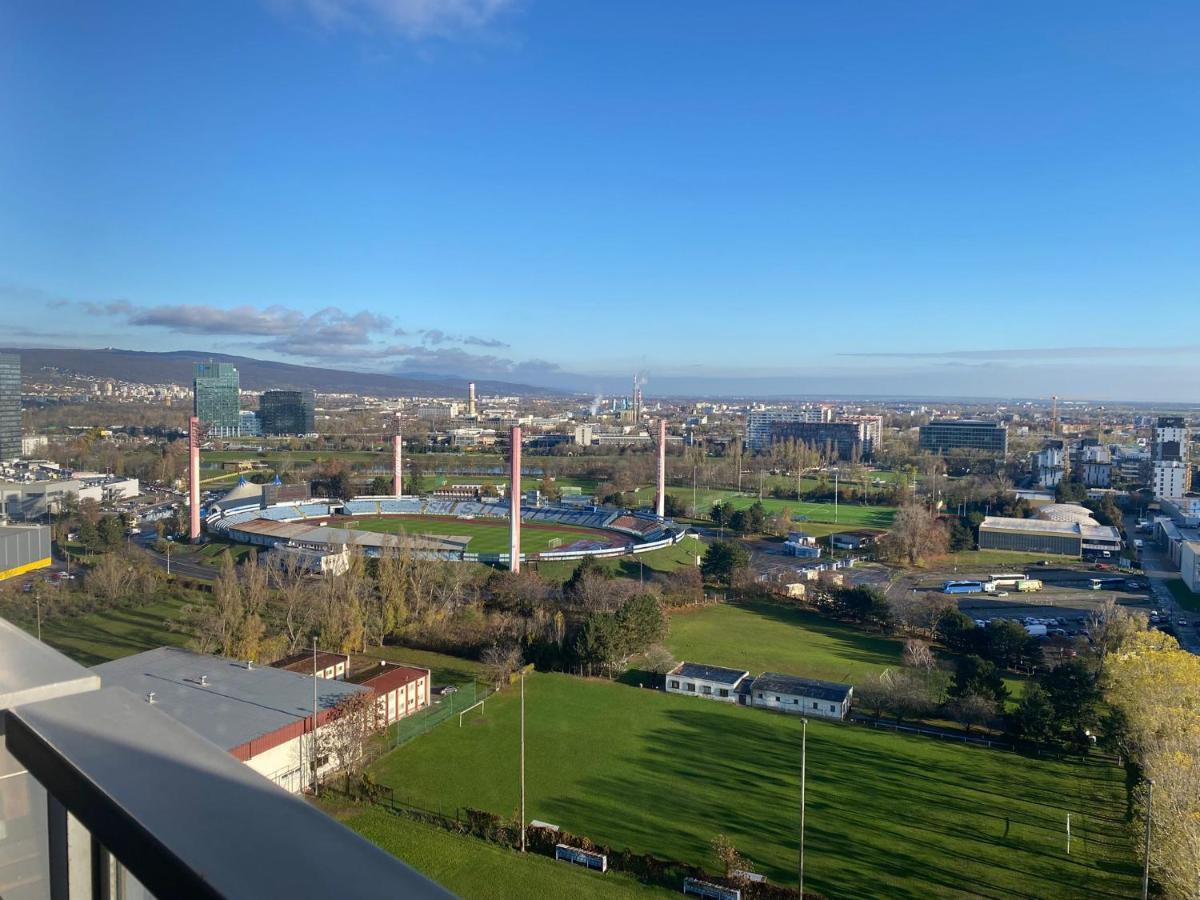 Fantastic View From The 20Th Floor Apartment Bratislava Exterior photo